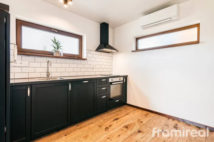 Pronájem bytu 2+kk, Vrbovec, 49 m2