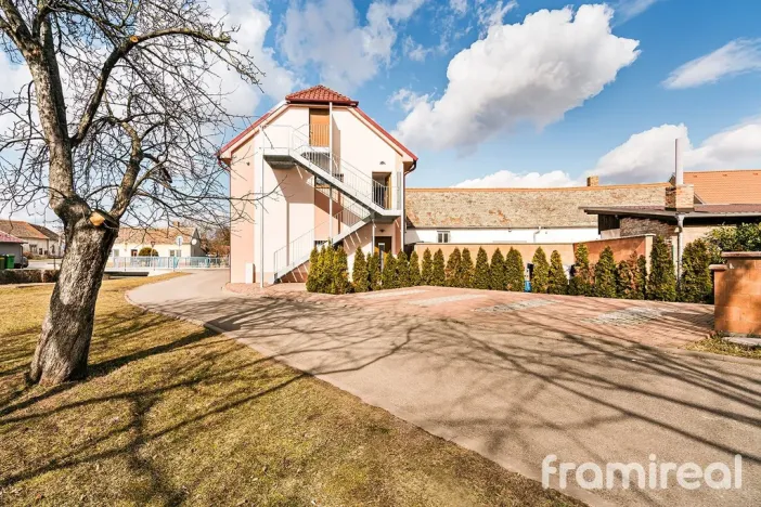 Pronájem bytu 2+kk, Vrbovec, 49 m2