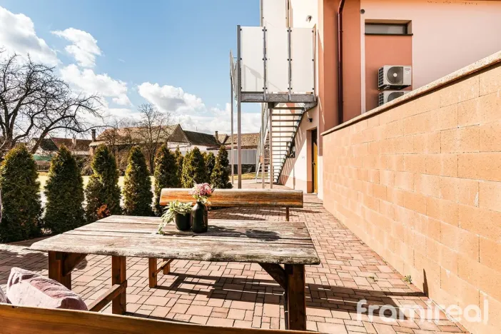 Pronájem bytu 2+kk, Vrbovec, 49 m2