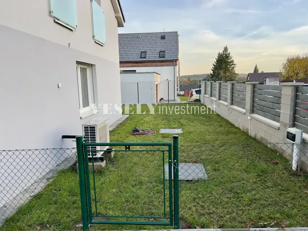 Prodej rodinného domu, Hvozdnice, 144 m2