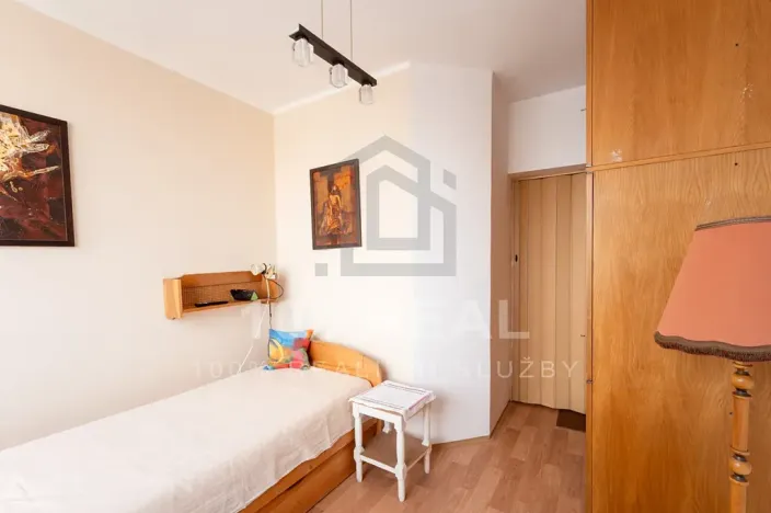 Pronájem bytu 2+kk, Hradec Králové, Veverkova, 53 m2