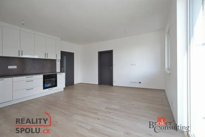 Pronájem bytu 3+kk, Liberec - Liberec XII-Staré Pavlovice, Polní, 74 m2