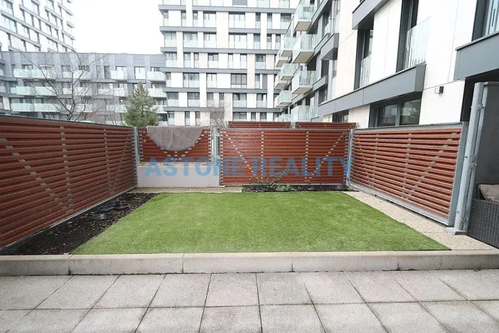 Prodej bytu 2+kk, Praha - Žižkov, Olšanská, 51 m2