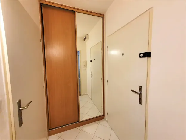 Pronájem bytu 1+1, Kralupy nad Vltavou - Lobeček, Krakovská, 34 m2