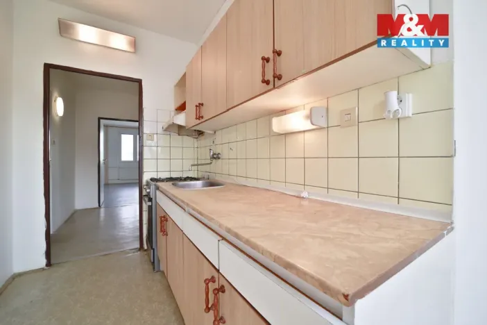 Prodej bytu 2+1, Plzeň - Doubravka, Hrádecká, 63 m2