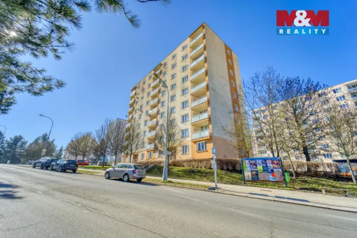 Prodej bytu 2+1, Plzeň - Doubravka, Hrádecká, 63 m2