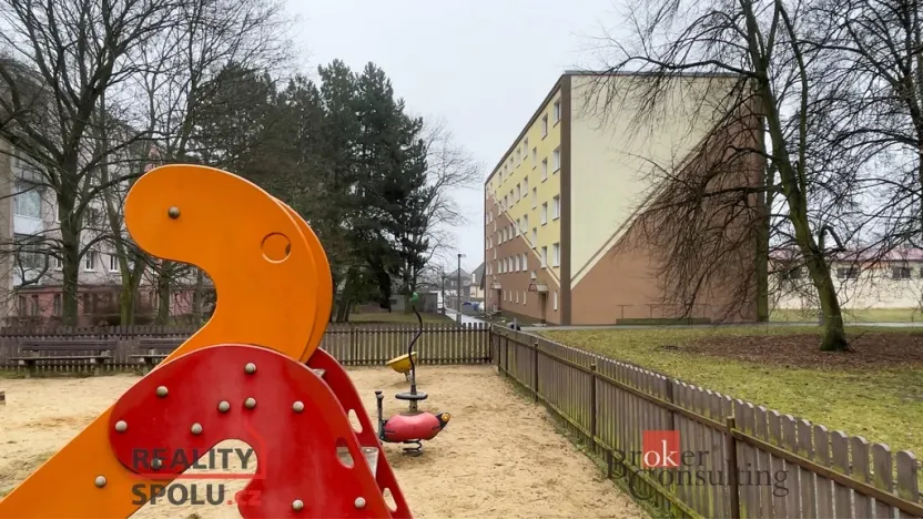 Prodej bytu 2+1, Chomutov, Vrchlického, 55 m2