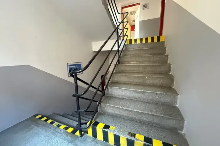 Prodej výrobních prostor, Krnov, Nádražní, 1875 m2