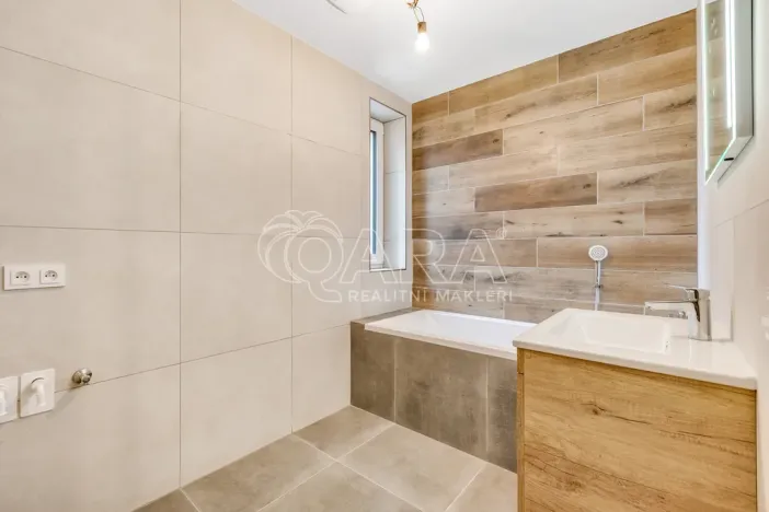 Prodej bytu 3+kk, Kunčice nad Labem, 95 m2