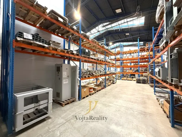 Pronájem výrobních prostor, Olomouc - Chválkovice, 661 m2