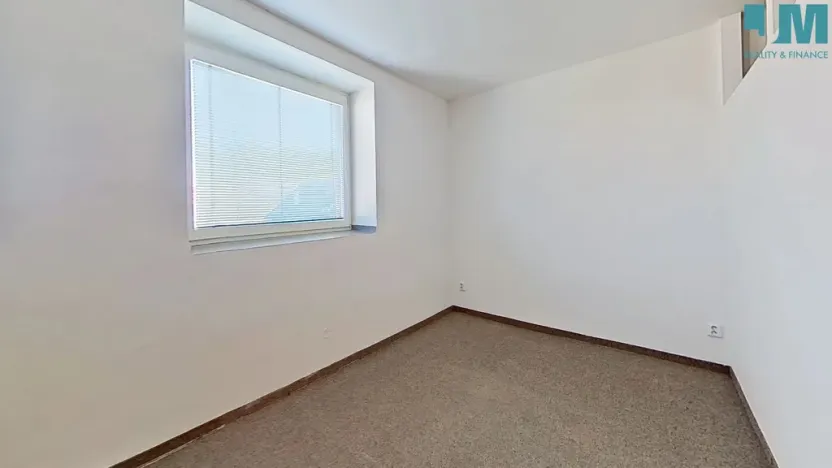 Pronájem bytu 1+kk, Třebíč, Mrštíkova, 31 m2