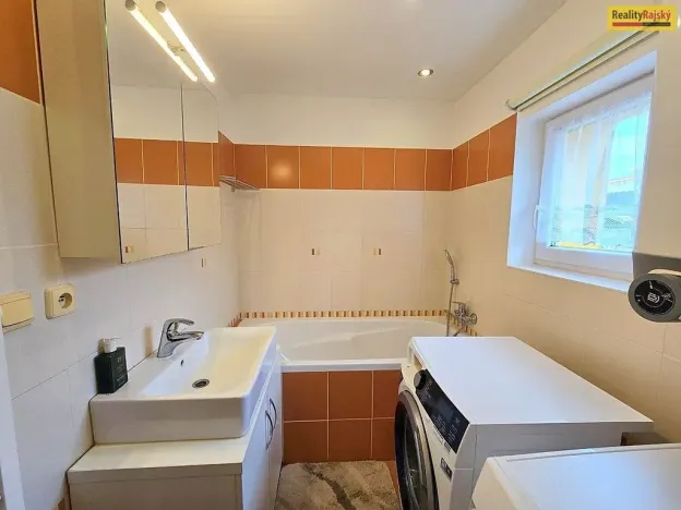 Prodej rodinného domu, Dobříš, Nad Prachandou, 95 m2