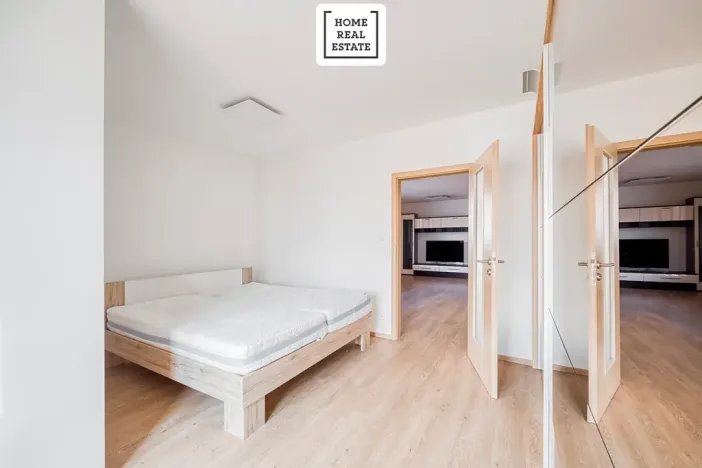 Prodej bytu 3+kk, Praha - Libeň, Nad Rokoskou, 77 m2