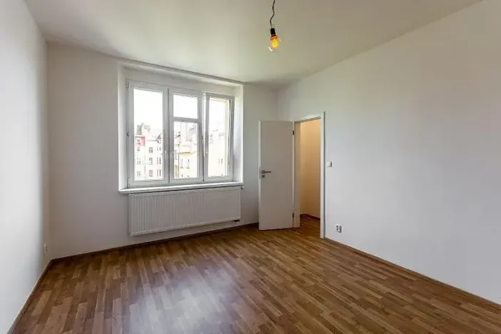 Pronájem bytu 2+kk, Praha - Holešovice, Malá Plynární, 51 m2