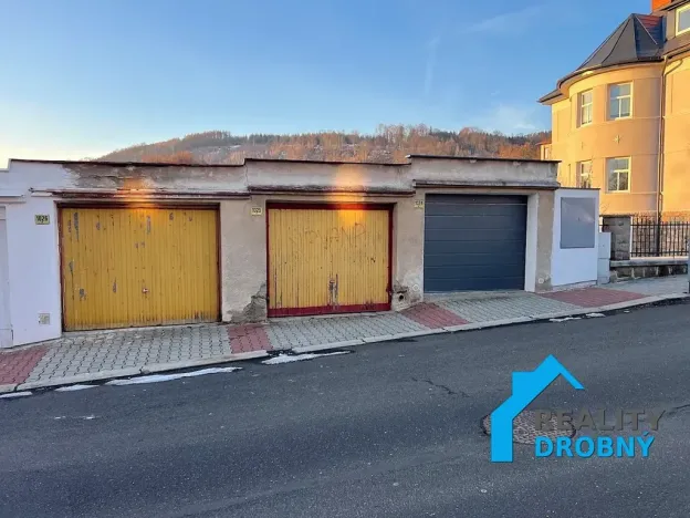 Prodej garáže, Děčín, Tylova, 30 m2