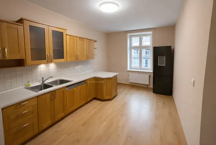 Pronájem bytu 3+1, Hlučín, Mírové náměstí, 127 m2