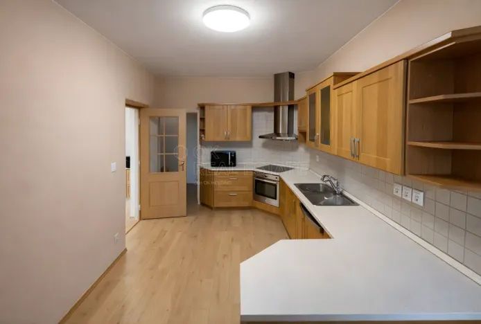 Pronájem bytu 3+1, Hlučín, Mírové náměstí, 127 m2