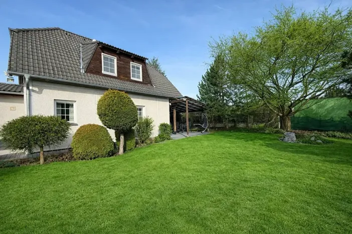 Pronájem rodinného domu, Křenice, V Pálce, 116 m2