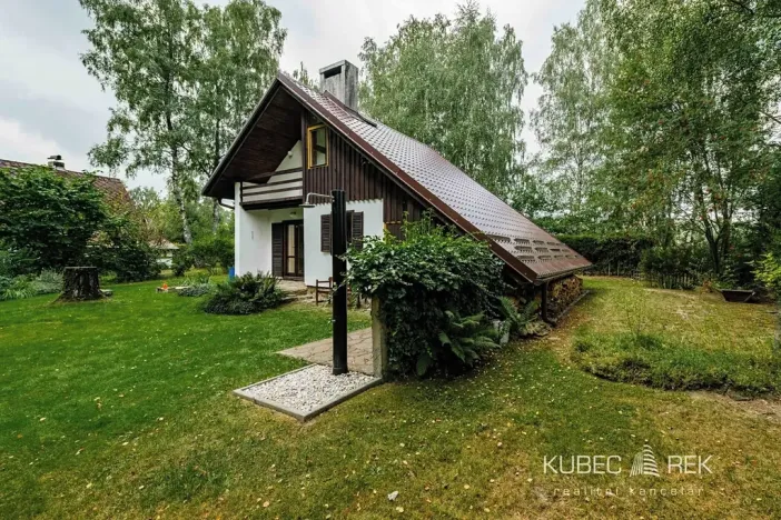 Prodej chaty, Benešov nad Černou, 67 m2