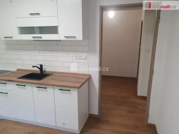 Pronájem bytu 3+1, Markvartice, 70 m2