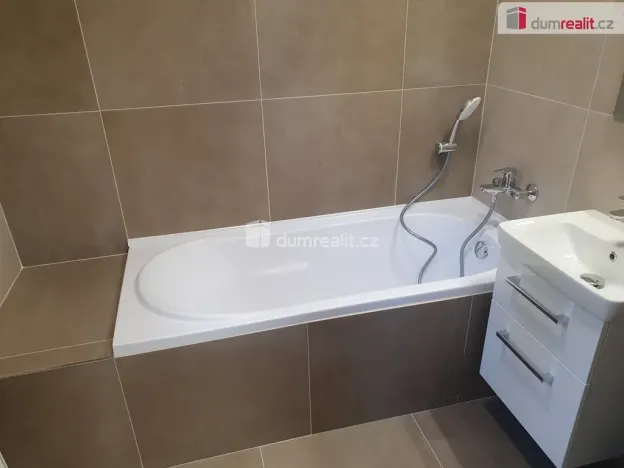 Pronájem bytu 3+1, Markvartice, 70 m2