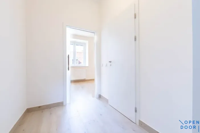 Pronájem bytu 1+1, Praha - Libeň, Kurta Konráda, 34 m2