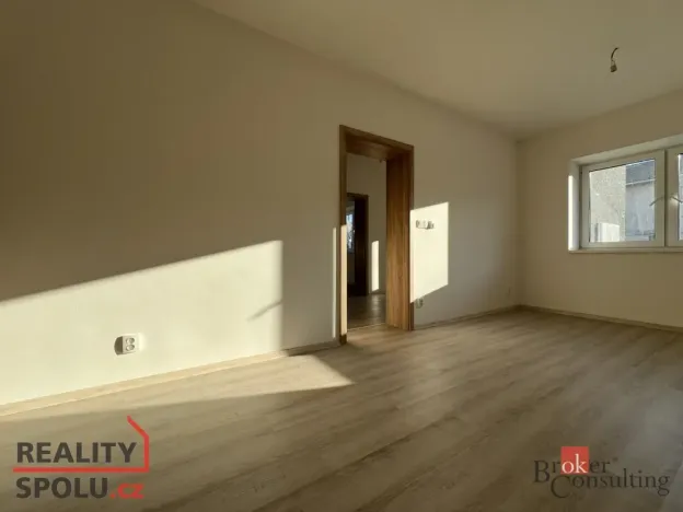 Pronájem bytu 2+kk, Ostrava - Martinov, Kamenná, 51 m2