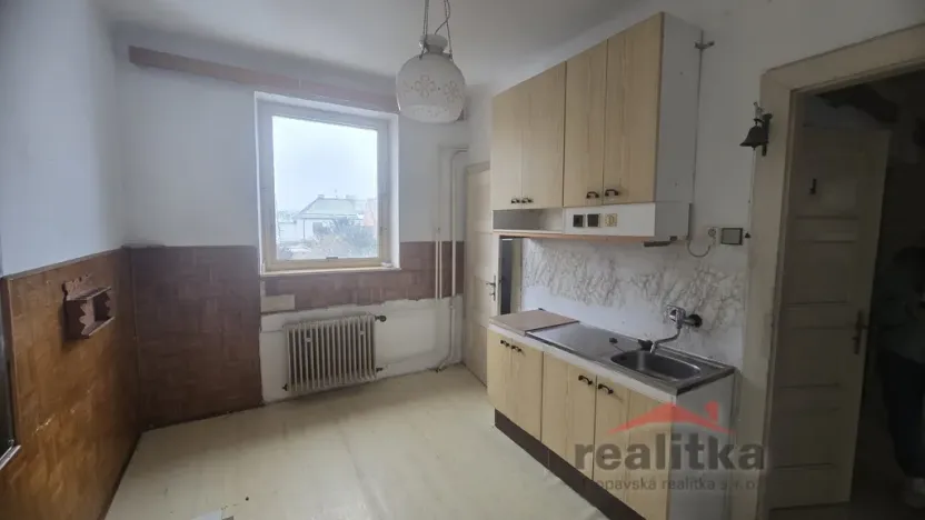 Prodej bytu 4+1, Opava - Předměstí, Dostojevského, 92 m2