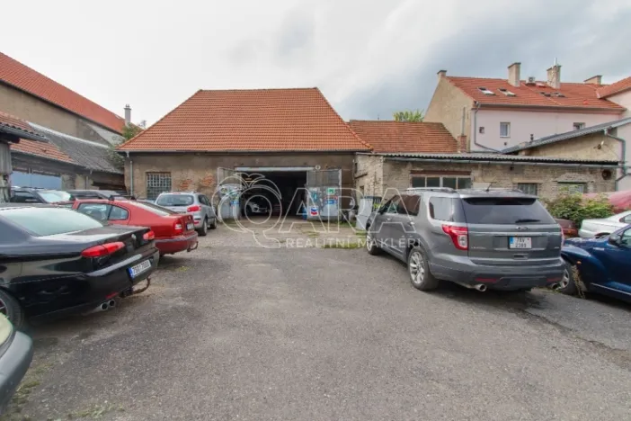 Prodej komerční nemovitosti, Smečno, nám. T. G. Masaryka, 602 m2