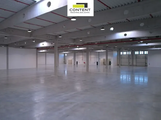 Pronájem skladu, Mikulov, Nádražní, 7000 m2