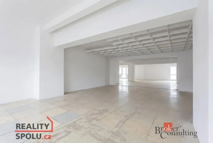 Pronájem kanceláře, Benešov, 190 m2