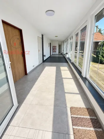 Pronájem obchodního prostoru, Kly - Krauzovna, 300 m2