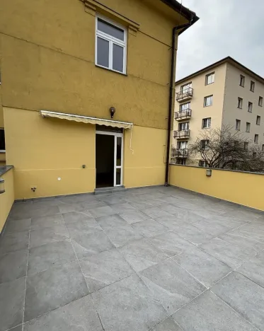 Pronájem bytu 2+1, Praha - Smíchov, U Blaženky, 55 m2