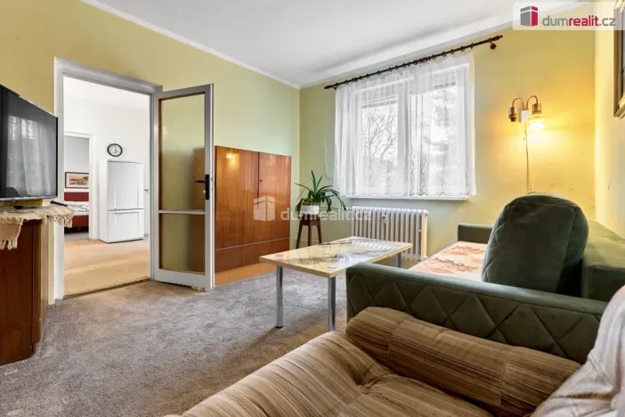 Prodej bytu 3+1, Kynšperk nad Ohří, náměstí SNP, 62 m2