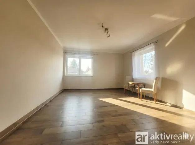 Pronájem rodinného domu, Libiš, Za Kralupkou, 100 m2