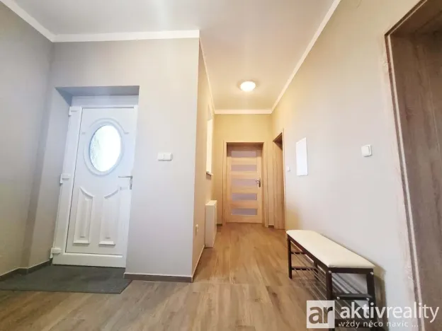 Pronájem rodinného domu, Libiš, Za Kralupkou, 100 m2