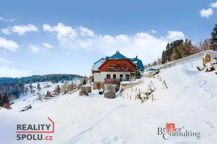 Prodej bytu 2+kk, Strážné, 54 m2