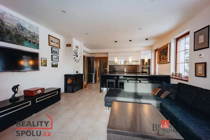 Prodej bytu 2+kk, Strážné, 54 m2