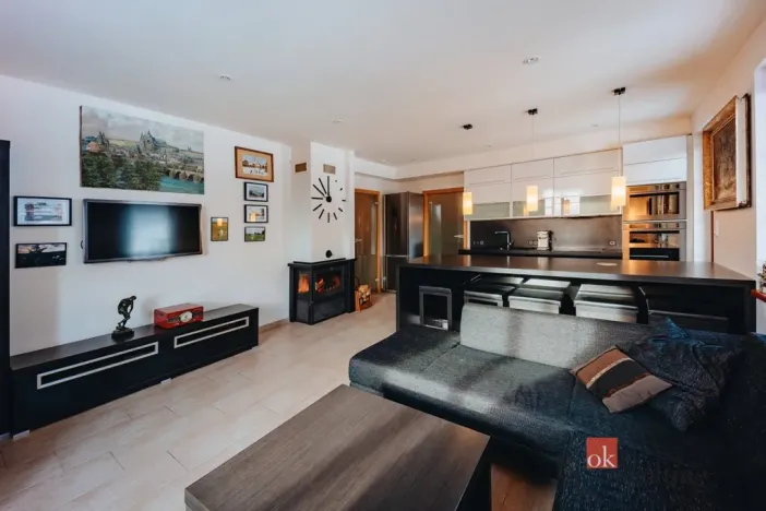 Prodej bytu 2+kk, Strážné, 54 m2