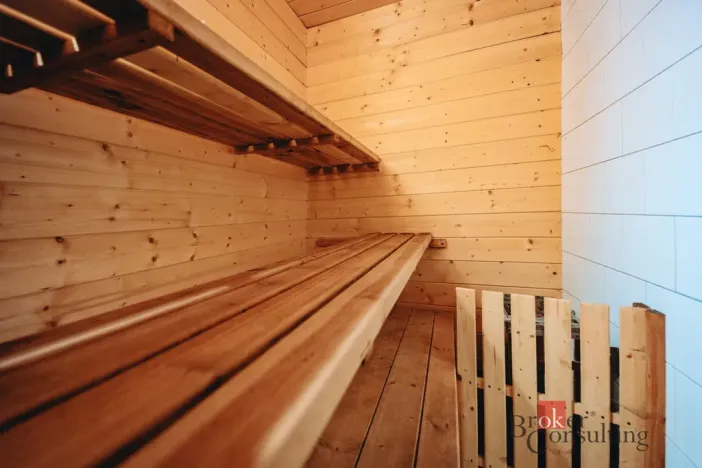 Prodej bytu 2+kk, Strážné, 54 m2