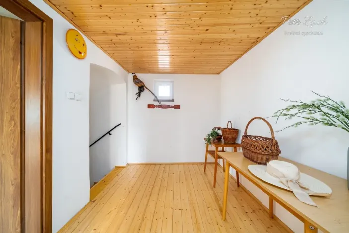 Prodej rodinného domu, Újezd - Rybníček, 290 m2