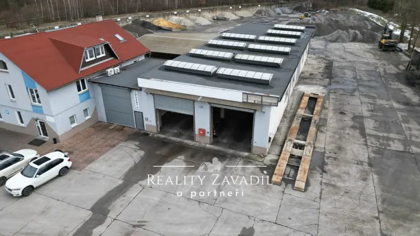 Pronájem výrobních prostor, Horní Suchá, 1023 m2