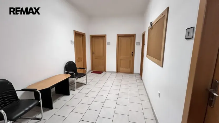 Pronájem kanceláře, Pelhřimov, Krasíkovická, 70 m2