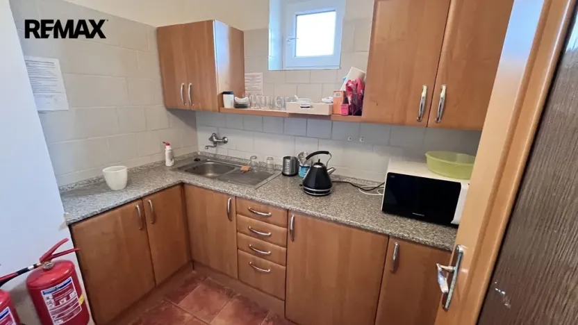 Pronájem kanceláře, Pelhřimov, Krasíkovická, 70 m2