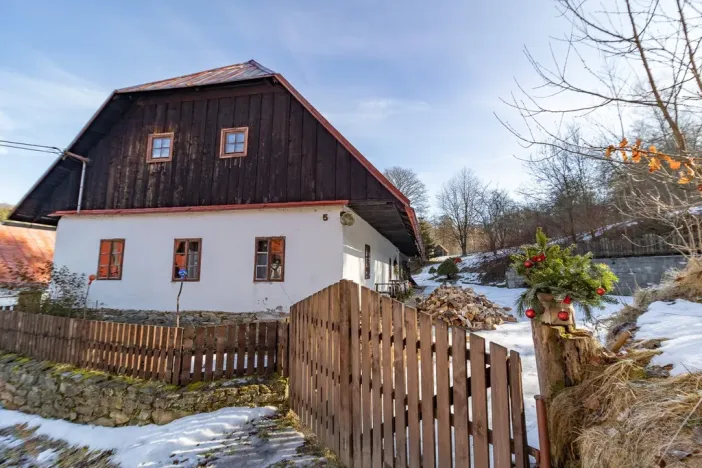 Prodej pozemku pro bydlení, Kašperské Hory - Dolní Dvorce, 3517 m2