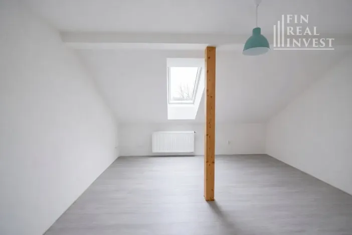 Prodej rodinného domu, Hovorany, 328 m2