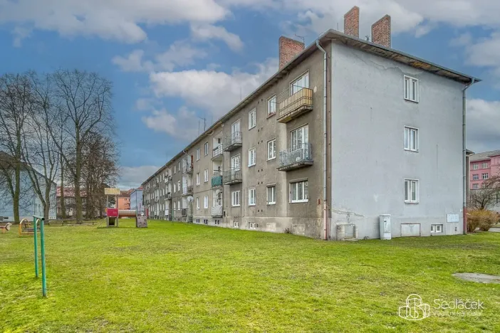 Prodej bytu 3+1, Sokolov, Jednoty, 75 m2