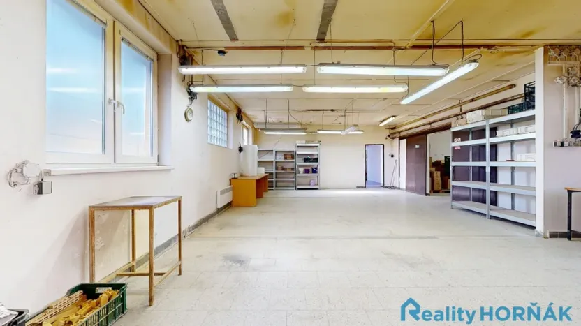 Prodej výrobních prostor, Bechyně, U Vodojemu, 496 m2