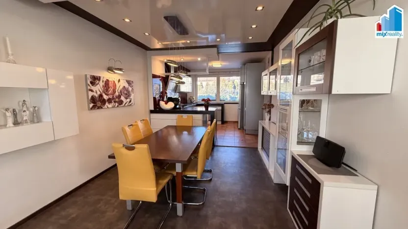 Prodej rodinného domu, Město Touškov, Mírová, 240 m2