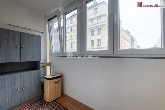 Prodej bytu 3+1, Praha - Vršovice, Žitomírská, 81 m2